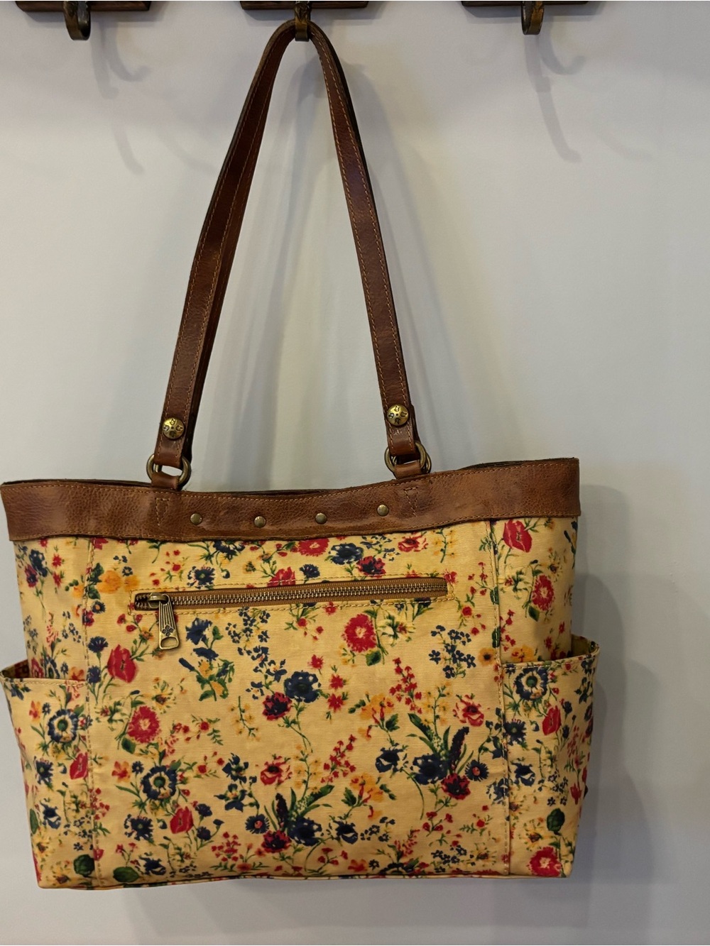 Patricia Nash Cream Floral Canvas Tote with Brown Leather Trim - Picture 2 of 16